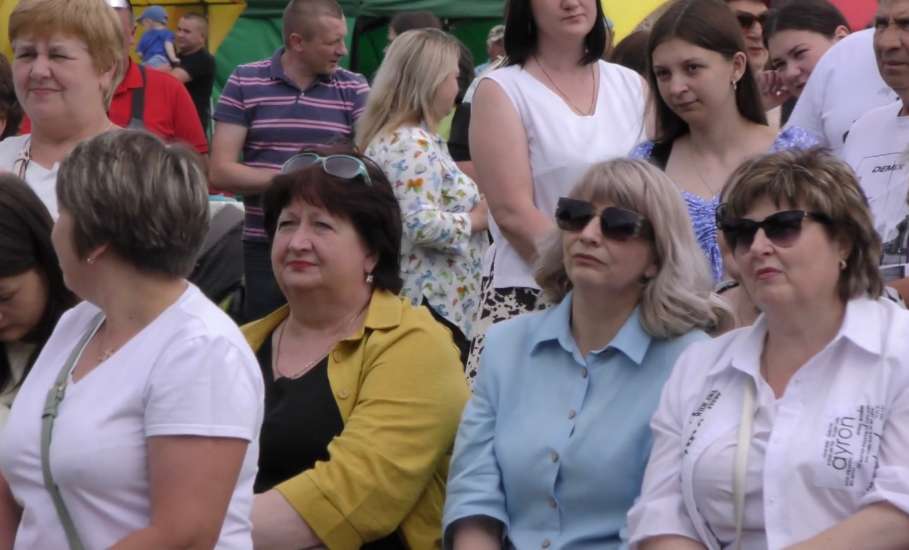 На площадке «Казачья застава» прошёл яркий и колоритный фестиваль национальных культур «В семье единой»