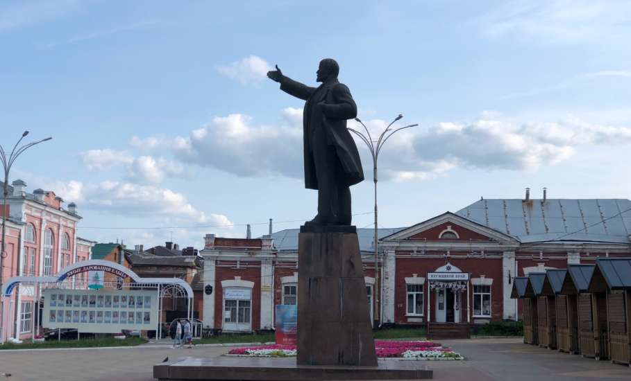 На пост мэра Ельца претендуют трое!