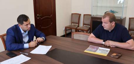 Владимир Сериков: «Провёл личный приём граждан. Пообщался с людьми из разных округов нашей области»