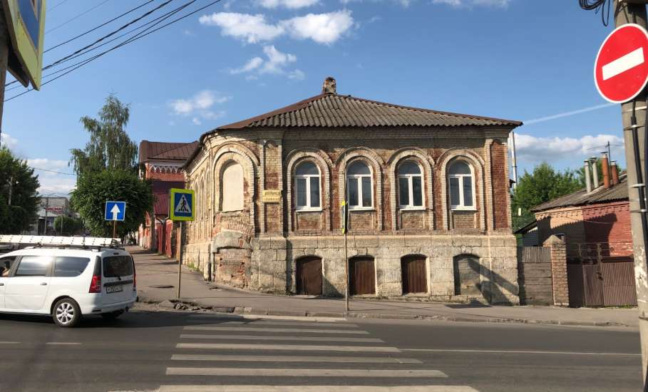 В Елецком районе за сутки выявили 8 машин с недопустимой тонировкой