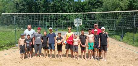 Во время 1 лагерной смены в МАУ ДОЦ "Белая берёзка" проходили сборы ребят- волейболистов из МБУДО "СШ 1"г. Ельца