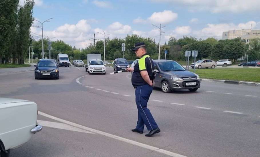 За час в Липецкой области арестовали семь автомобилей должников!