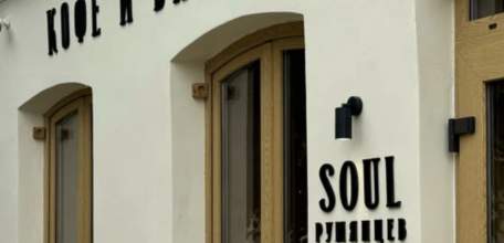 Теперь запрещается использование иностранных слов в вывесках, рекламе и указателях! Путин подписал указ