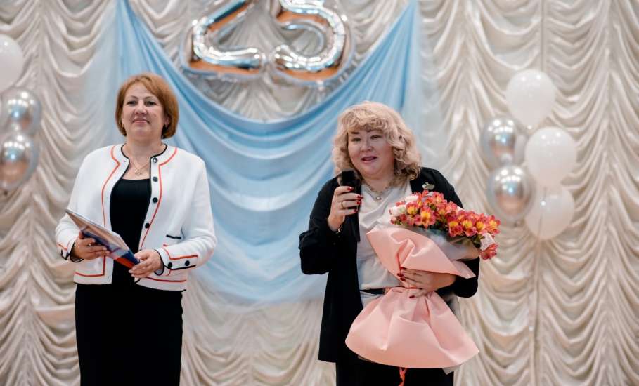 25 лет Елецкому филиалу РОСНОУ!