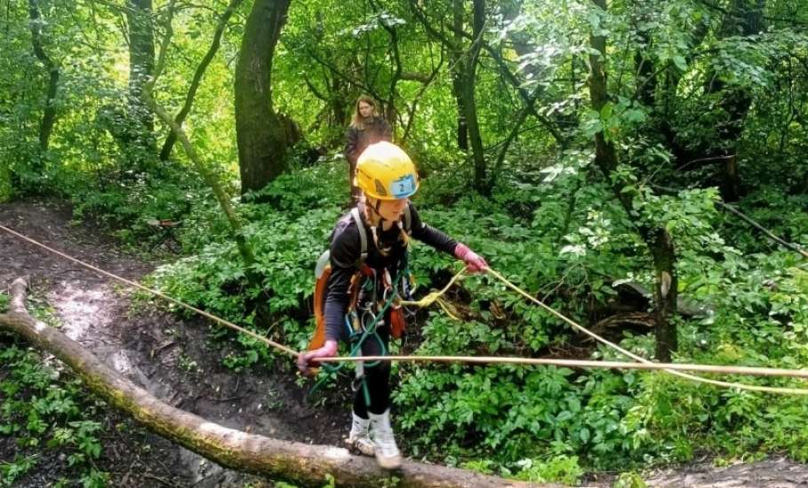 Спортсмены из Ельца стали серебряными призёрами областного слёта юных туристов 2025
