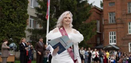 1 июля в Елецком колледже инновационных технологий состоялось событие года - торжественное вручение дипломов выпускникам – 2025!