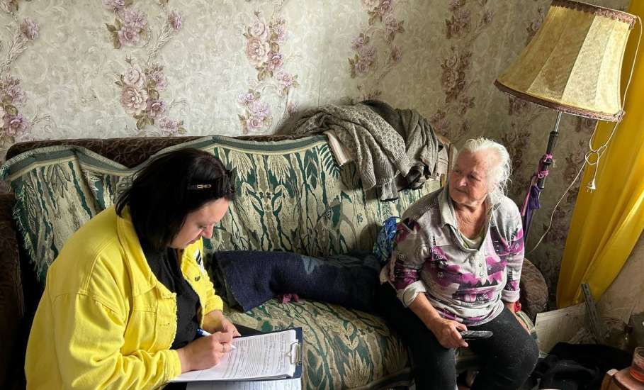 Второй день в пострадавших от атаки БПЛА районах города Ельца работала специальная комиссия.