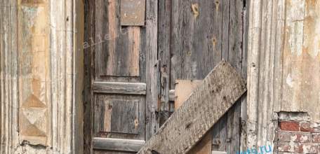 Дела судебные. Ельчанин обратившись к отцу с письменным требованием о предоставлении комплекта ключей от жилища, ответа не получил…