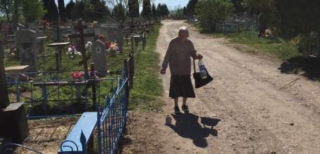 Беспредел на городском кладбище