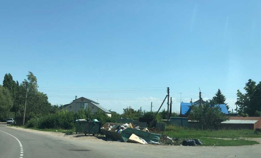 В городе Ельце, Липецкой области, сегодня снова начался мусорный коллапс!!!
