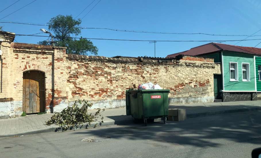 В городе Ельце, Липецкой области, сегодня снова начался мусорный коллапс!!!