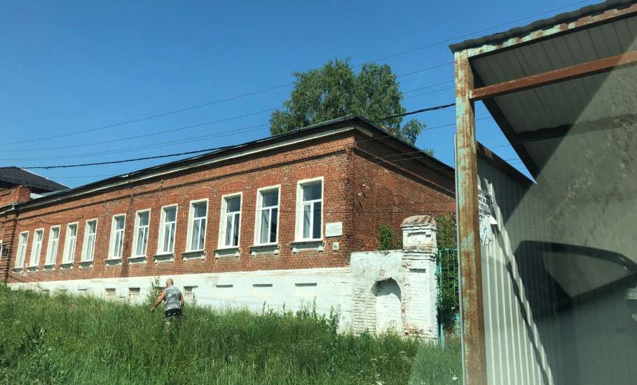 В городе Ельце, Липецкой области, сегодня снова начался мусорный коллапс!!!