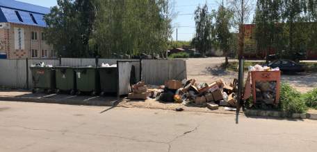 В городе Ельце, Липецкой области, сегодня снова начался мусорный коллапс!!!