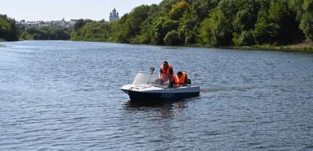 Сегодня в Ельце состоялся совместный рейд по несанкционированным водным объектам для купания!