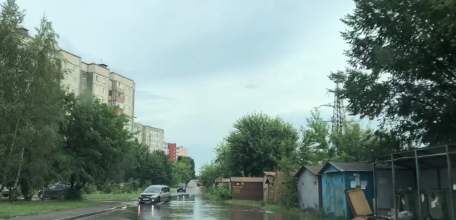 В Ельце затапливает целые участки улиц, а администрация бездействует!