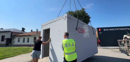 Как сообщает мэр Ельца Вячеслав Жабин, в Ельце стали устанавливать бетонные укрытия от вражеских дронов!