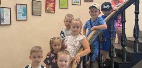 Воспитанники детского сада №46 "Дружные ребята" побывали на фабрике "Елецкие кружева"