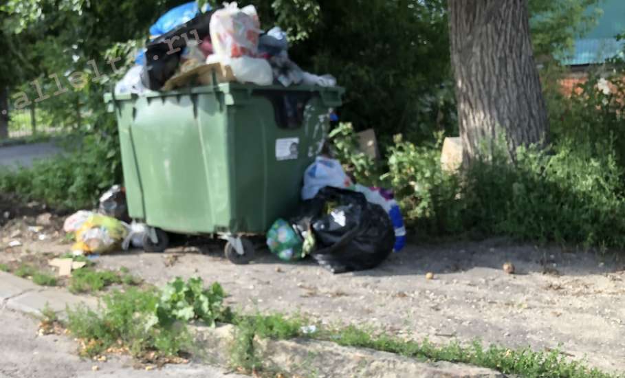 Мэр Ельца провёл важное совещание по вопросам ужасного состояния города!