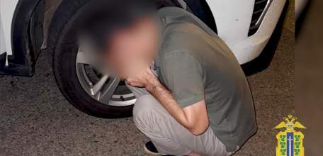 В Липецке сотрудники ДПС на трассе задержали наркокурьера, перевозившего более 500 разовых доз метадона!