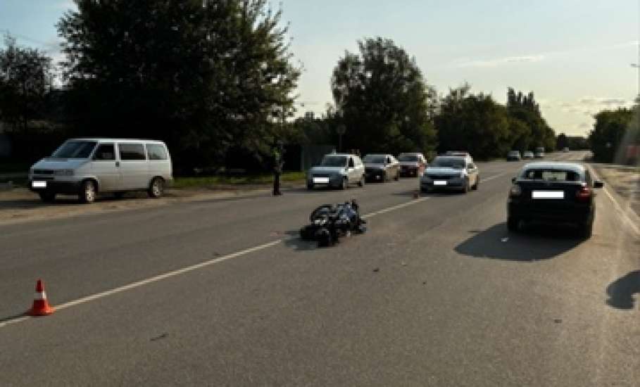 В Ельце в ДТП погиб водитель мотоцикла на улице Задонской