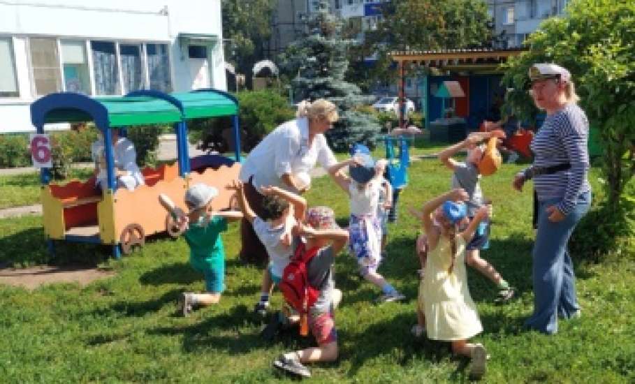 День сына и дочери в России: праздник семьи, любви и добрых традиций