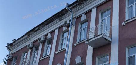 Здание администрации Ельца разрушается! Сотрудники и глава города в опасности!