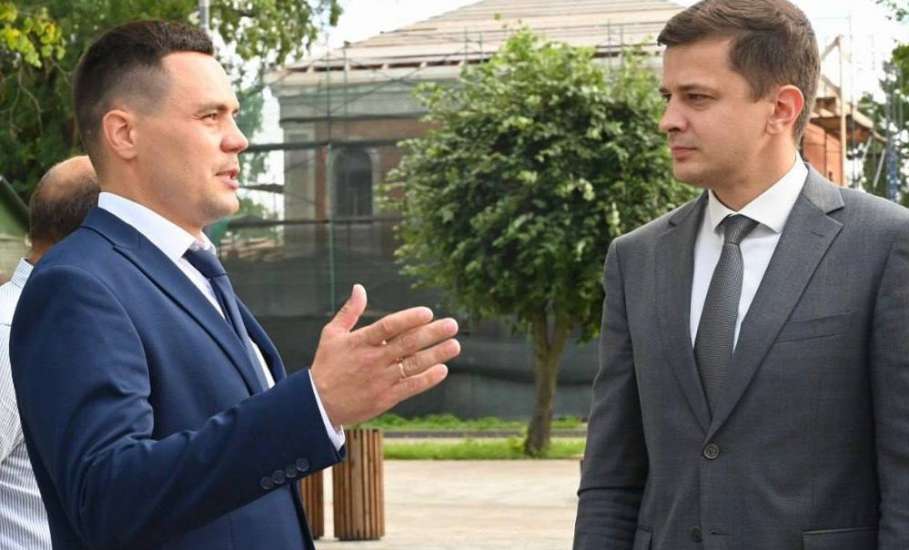 Мэр Ельца Вячеслав Жабин проинспектировал объекты благоустройства