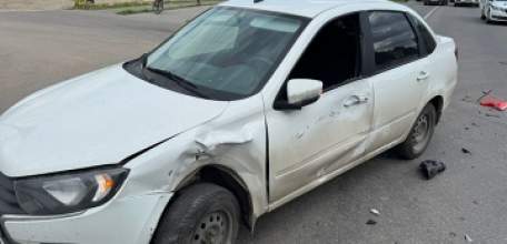 21 августа в 13 часов 24 минуты в районе д. 119 Б на ул. Коммунаров г. Ельца произошло ДТП!