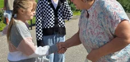 Добро с рюкзаком: акция «Помоги пойти учиться» дарит детям праздник знаний!