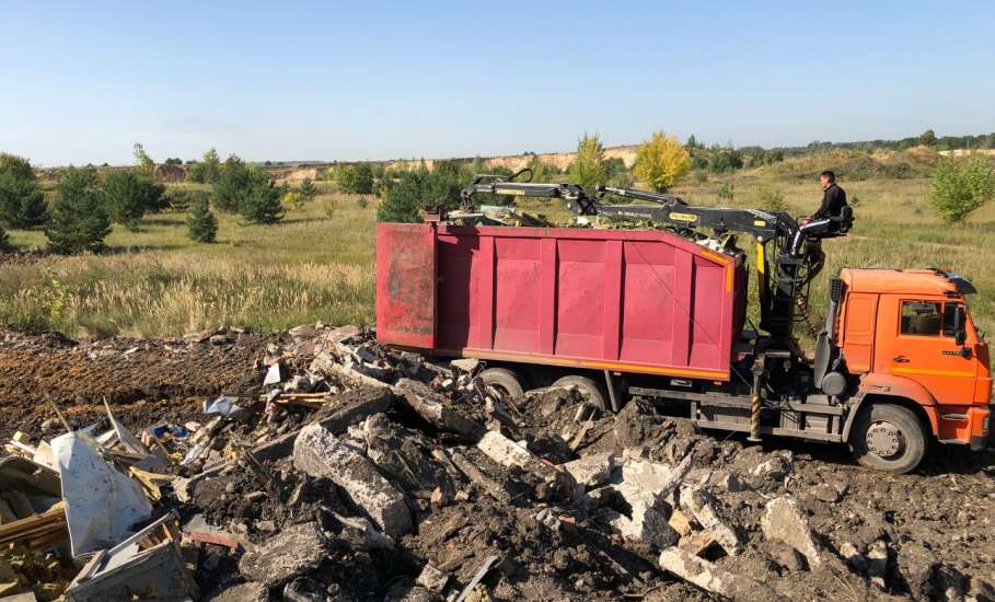 В центральном аппарате Следственного комитета России заинтересовались ситуацией с вывозом мусора в карьер в Елецком районе!
