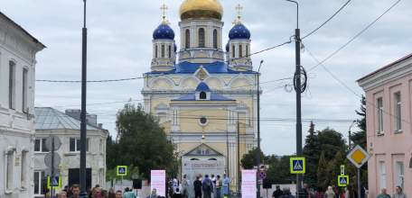 Второй день празднования Дня города в Ельце. Пляски у собора и концерт для пенсионеров!