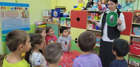 Воспитанники подготовительной группы МБДОУ «Детский сад №41 г. Ельца» приняли участие в мероприятии, приуроченном к Международному дню грамотности