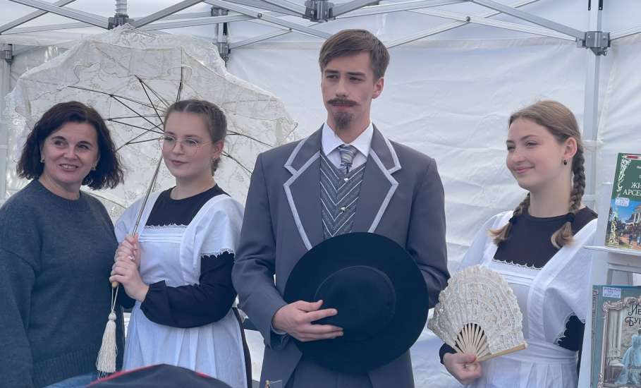 В Ельце состоялся фестиваль «Антоновские яблоки»