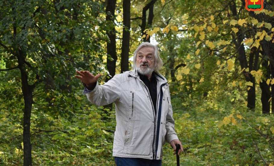 Исторический субботник в усадьбе Хвостова Елецкого района провели студенты ЛГПУ вместе с краеведами и историками