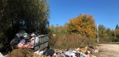 Опять свалки мусора в Ельце и Елецком районе!