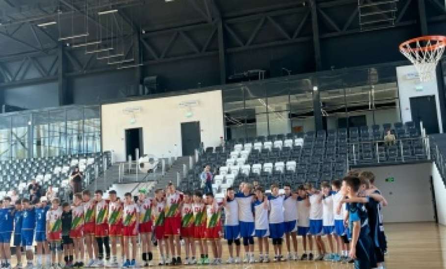 20-21 сентября во Дворце спорта им. А.Петрова прошло открытое первенство спортивной школы №1 по волейболу