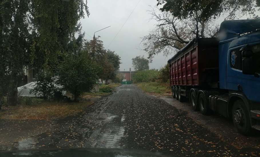 Ремонт дорог в Ельце делают срезкой асфальта