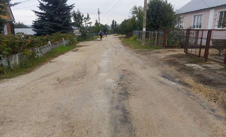 Ремонт дорог в Ельце делают срезкой асфальта