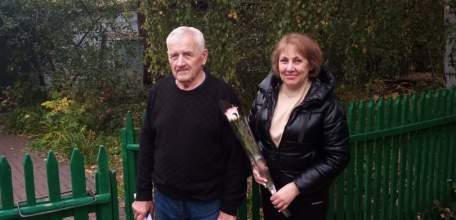 В Ельце поздравили членов Профсоюза, бывших руководителей образовательных организаций и ветеранов труда