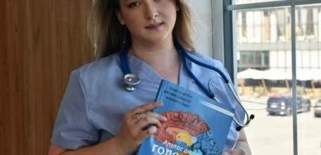 В Ельце появился новый врач