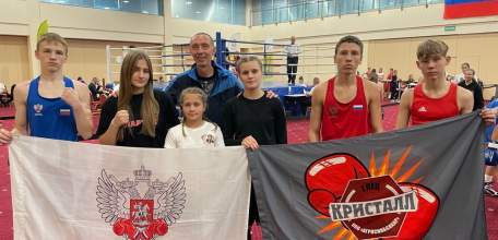 Команда спортивной школы Елецкого района (СПК «Кристалл Елец») принимает участие в двух крупных турнирах по боксу