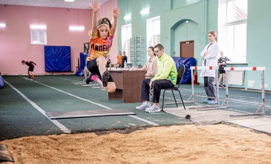 10 и 11 октября в обновлённом зале лёгкой атлетики МБУДО "Спортивная школа №1" прошли классификационные соревнования по лёгкой атлетике