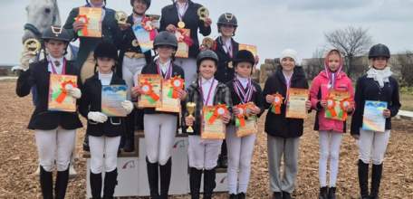 Состоялись соревнования по конному спорту «Осенний марафон»