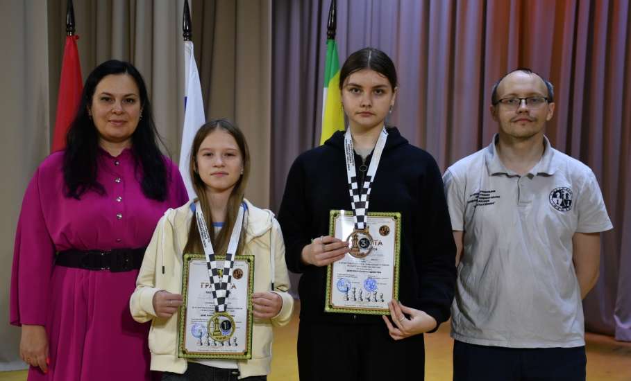 В Елецком районе сыграли в шахматы по-быстрому