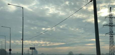 По прогнозам синоптиков, сегодня и завтра утром на территории Липецкой области ожидаются дожди, местами сильные, и туман!