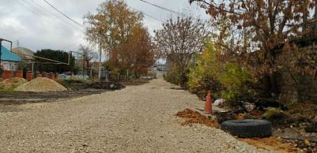 На ул. Рязано-Уральской в Ельце ведутся ремонтные работы дорожного покрытия