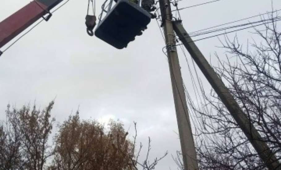 Уличное освещение восстановлено в Ельце по многим адресам