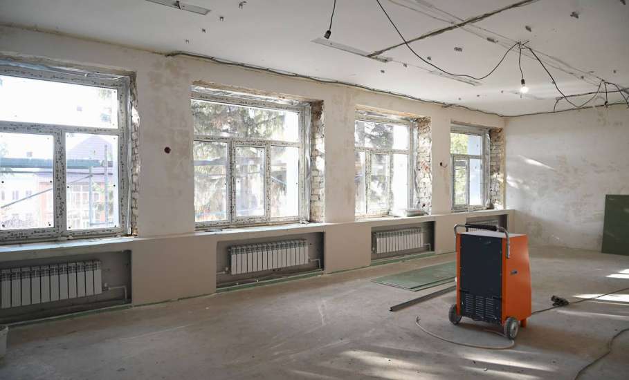 Вячеслав Жабин: «Держу на контроле ход ремонтных работ в детском саду №25»