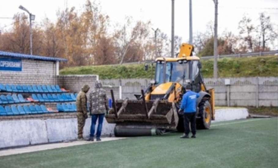 На ФОК «Виктория» в Ельце начались ремонтные работы