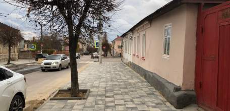 По улице Пушкина в Ельце полным ходом идут дорожно-строительные работы!